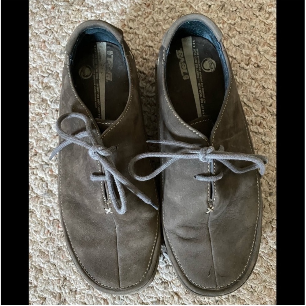 TEVO TWO PIECE LEATHER SHOES 9